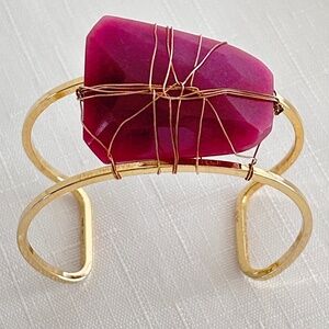 Wire Wrapped Pink Agate Stone Cuff Bracelet Gold Tone Bracelet